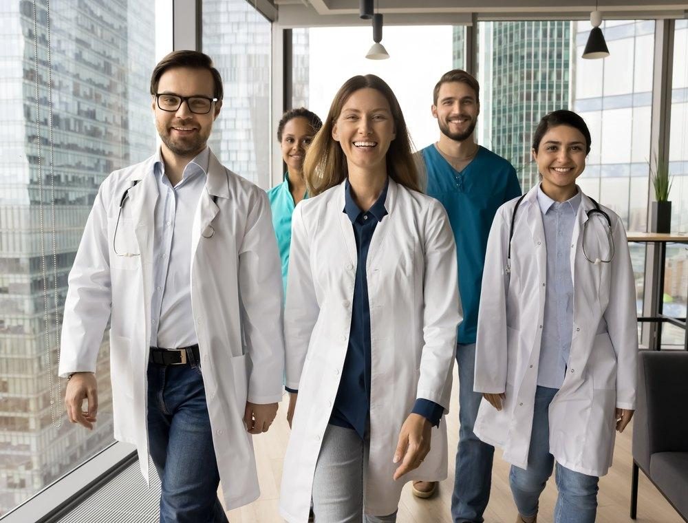 Equipe multiprofissional de atenção domiciliar