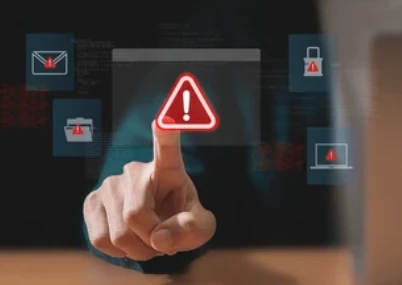 Gestor acionando um alerta de intercorrência na tela